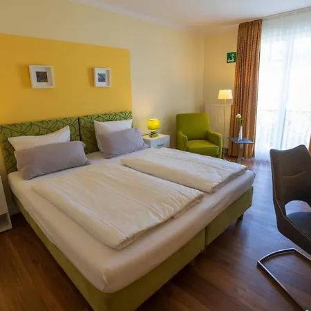 ホテル Gillenfelder Hof 3*