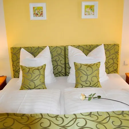 Gillenfelder Hof ホテル